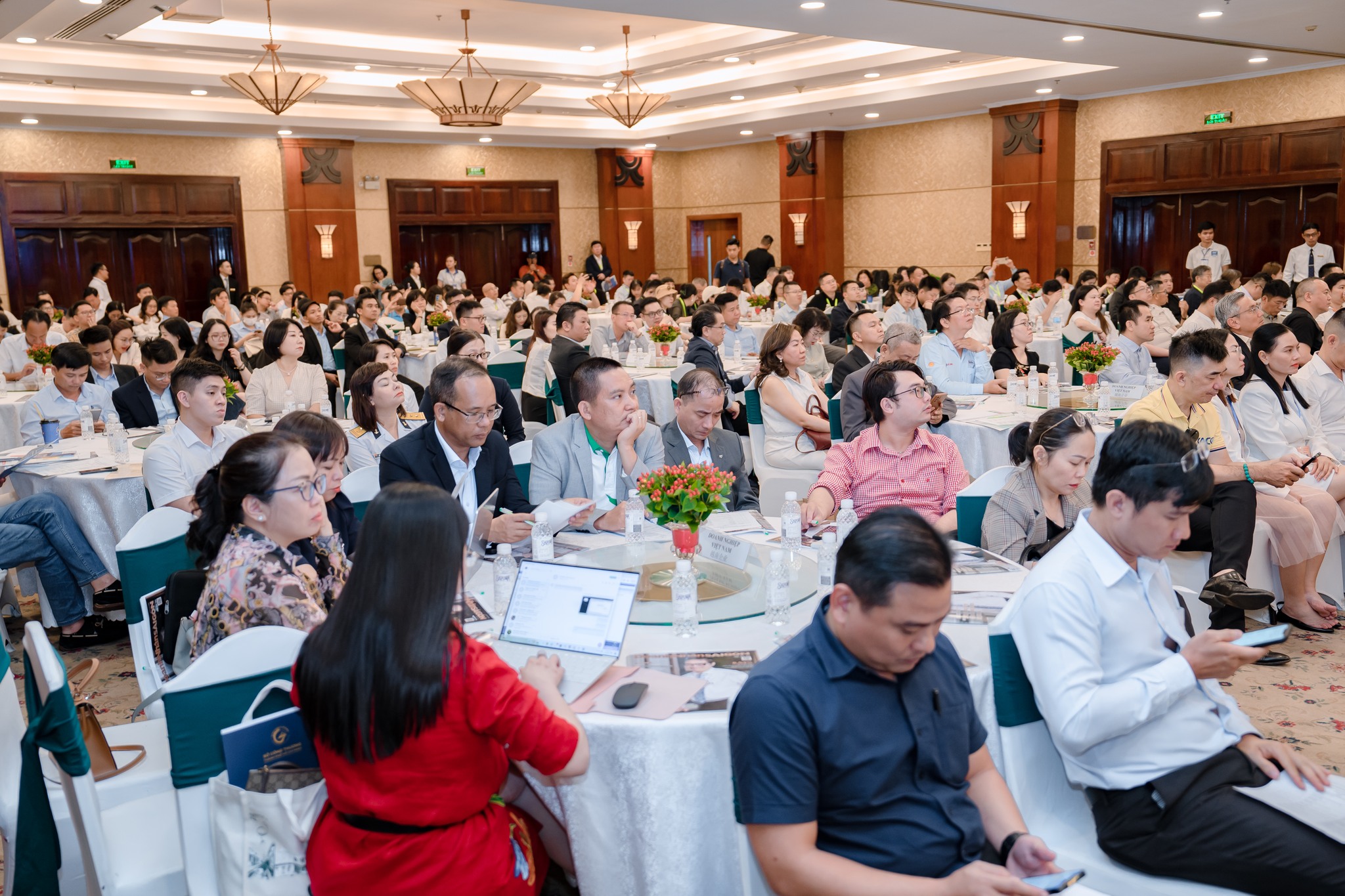 NTT Hội chợ 4
